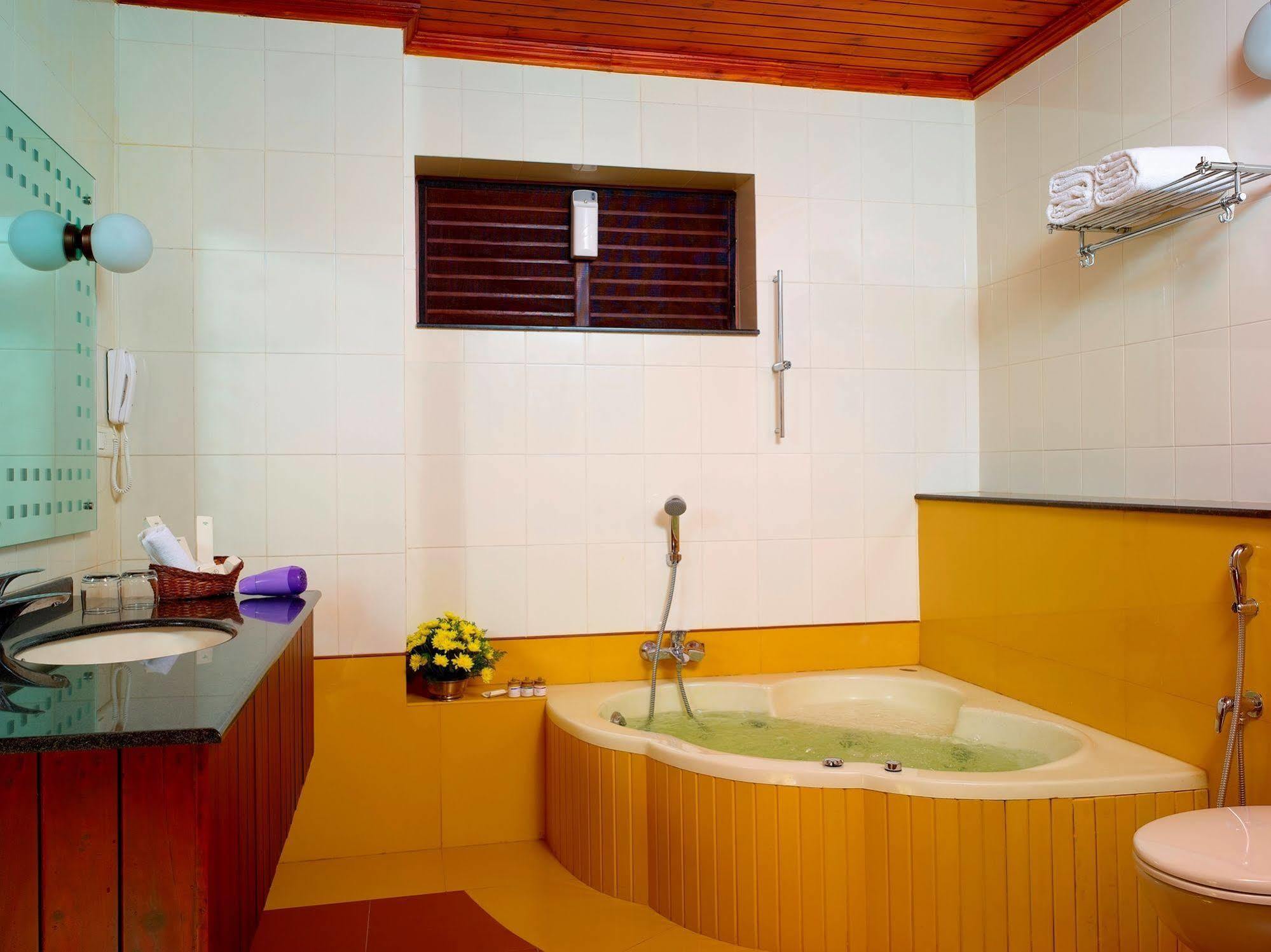 Elephant Court Thekkady Εξωτερικό φωτογραφία